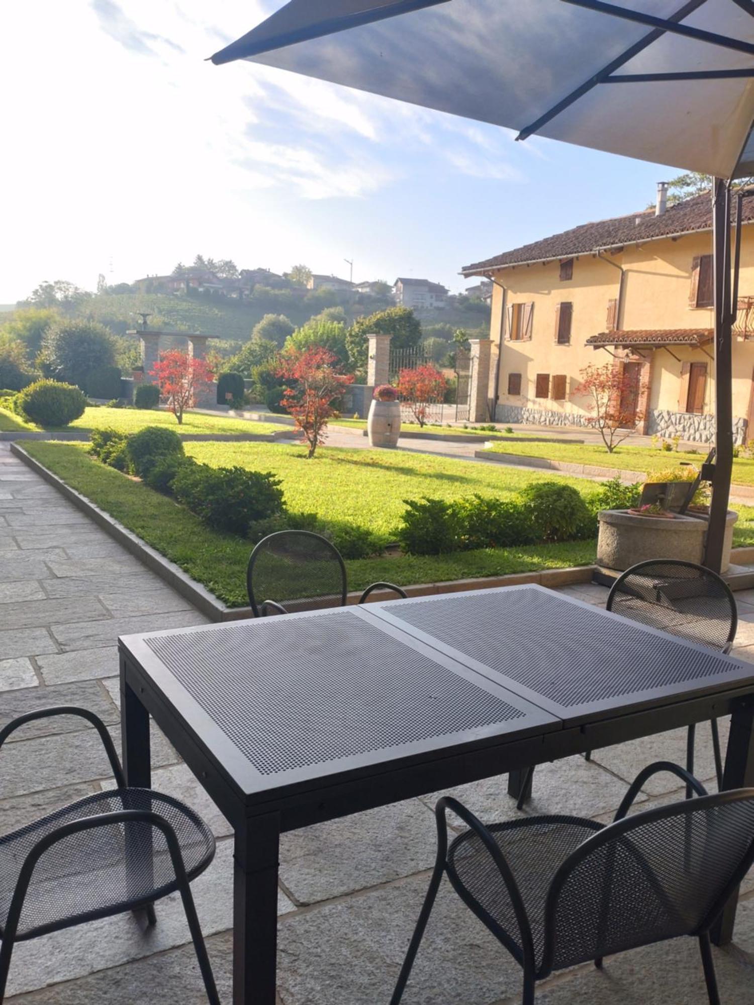 Agriturismo Cascina Varie Castagnito Экстерьер фото