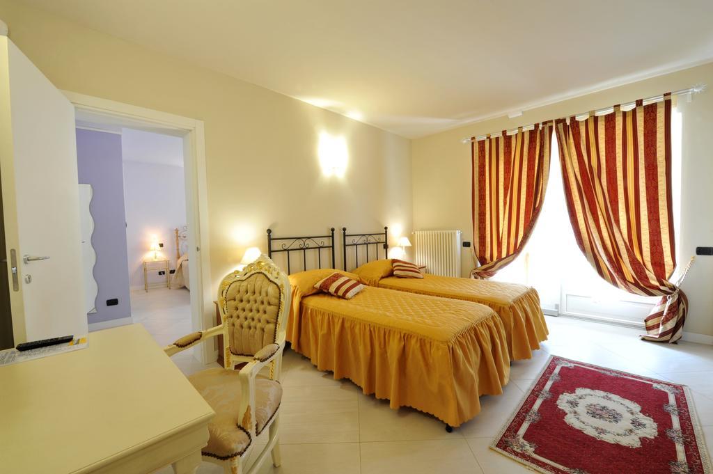 Agriturismo Cascina Varie Castagnito Экстерьер фото