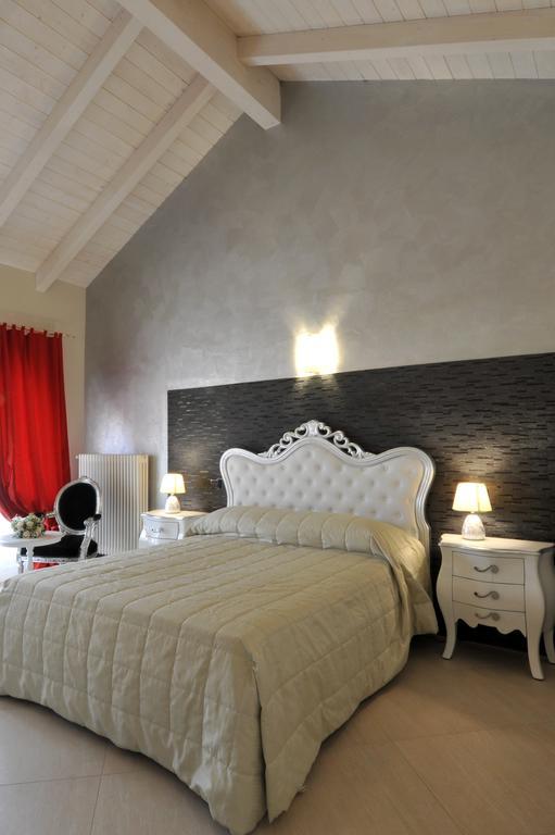 Agriturismo Cascina Varie Castagnito Экстерьер фото