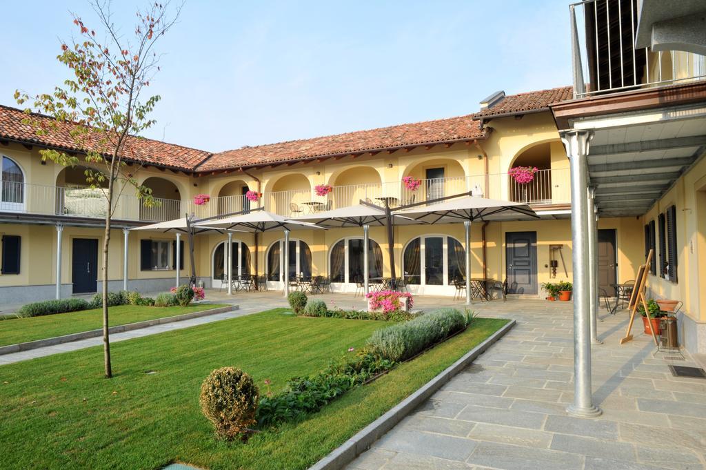 Agriturismo Cascina Varie Castagnito Экстерьер фото